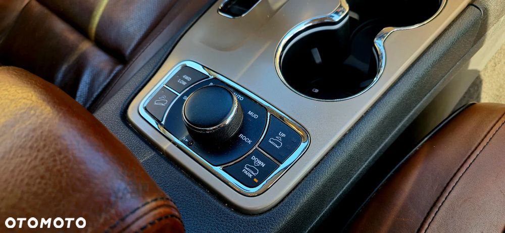 Jeep Grand Cherokee 3.0 CRD Overland Summit Platinum - 28