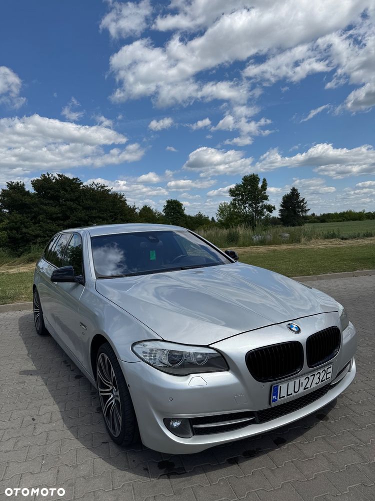 BMW Seria 5 530d xDrive - 8