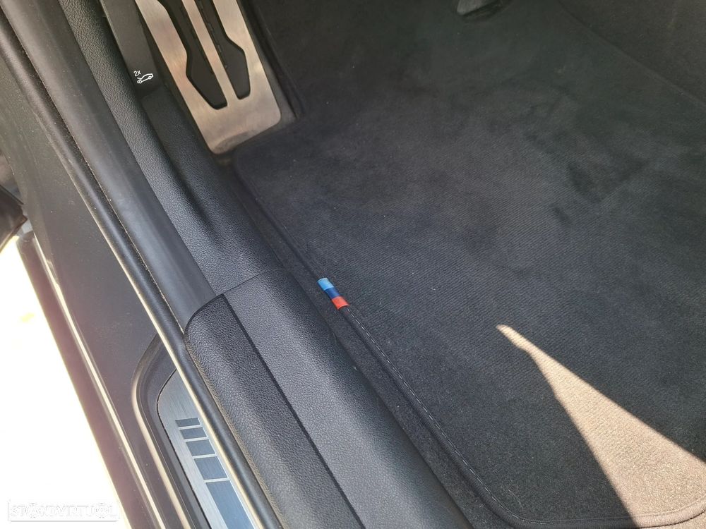 BMW 320 e xDrive Aut. M Sport - 34