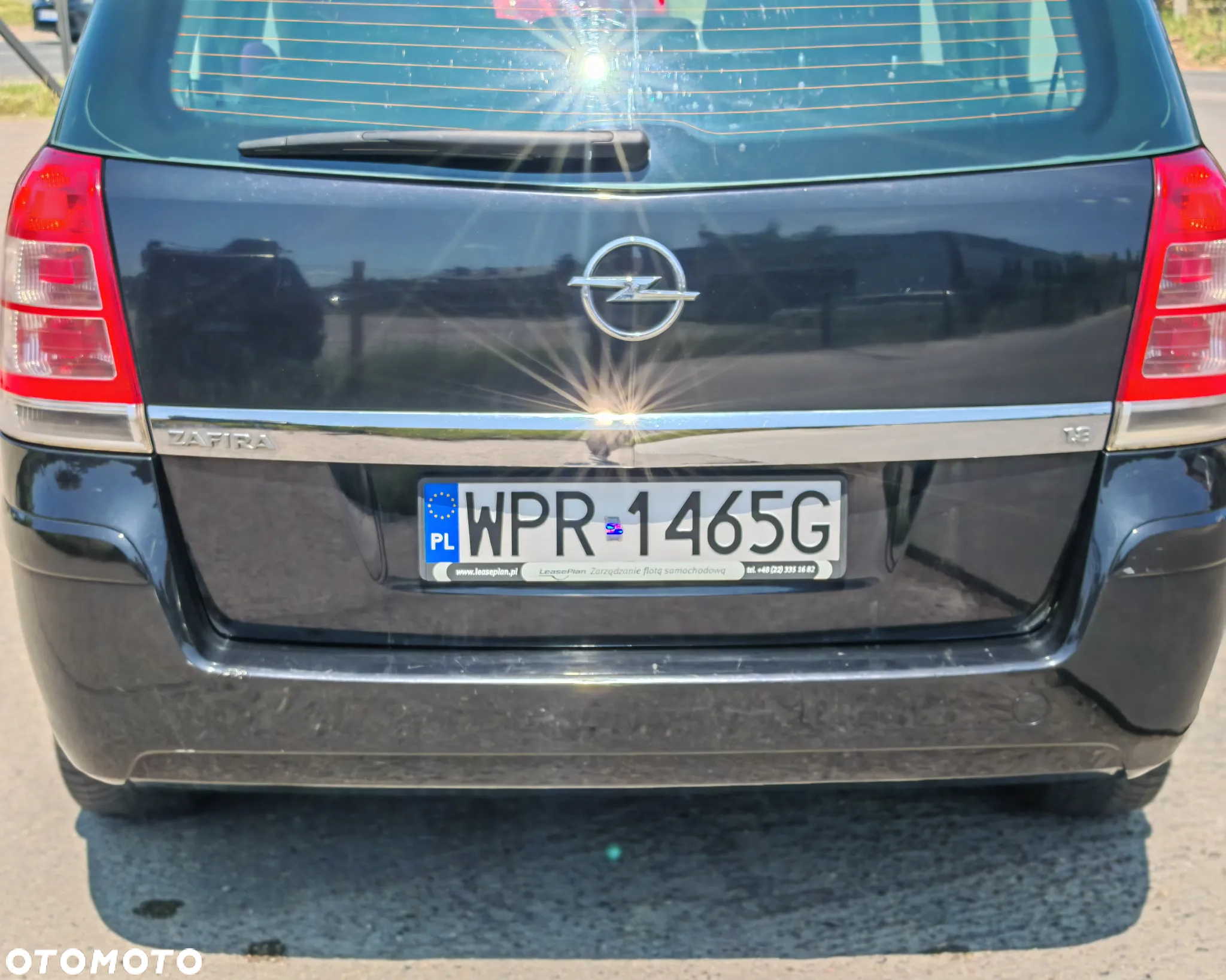 Opel Zafira - 10