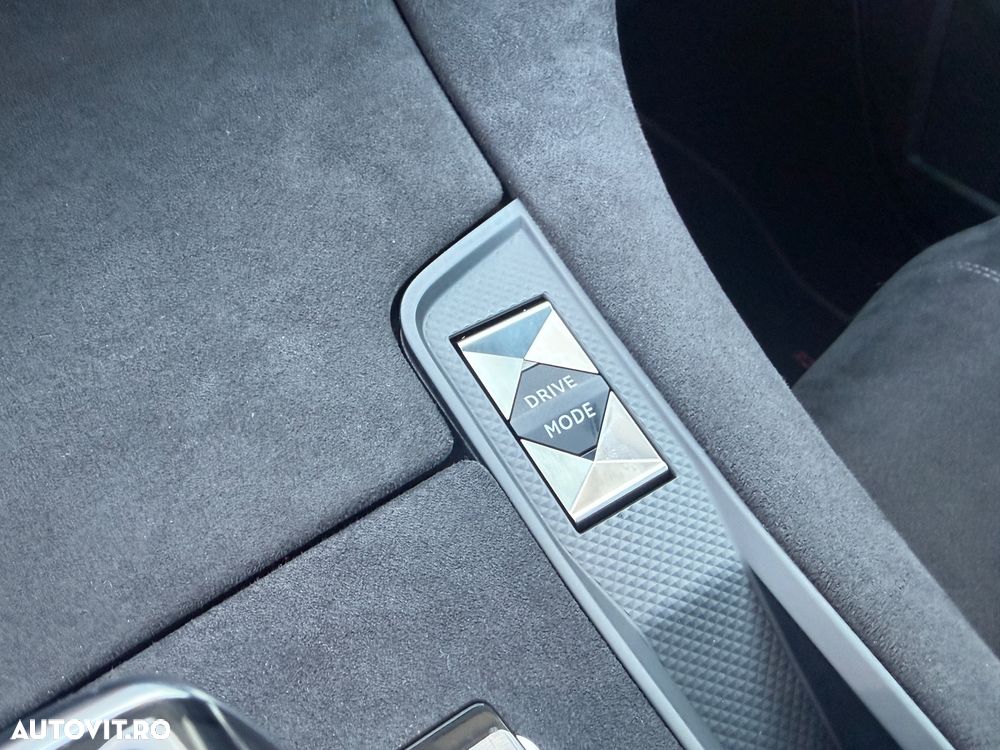 DS Automobiles DS 7 Crossback - 14