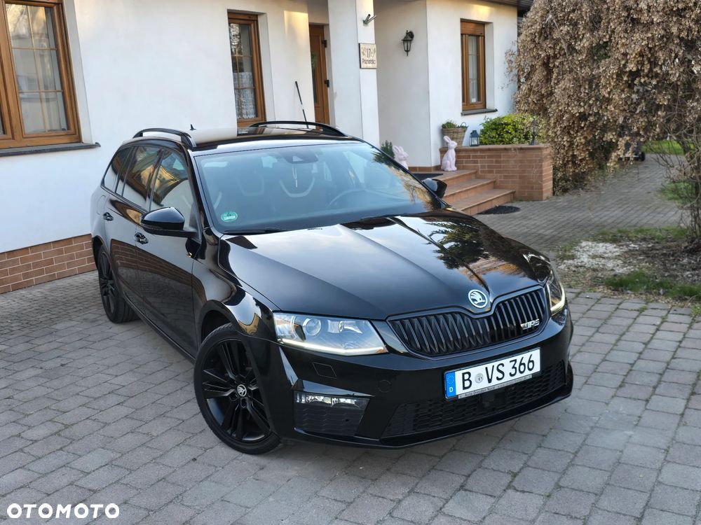 Skoda Octavia 2.0 TDI DSG RS - 1