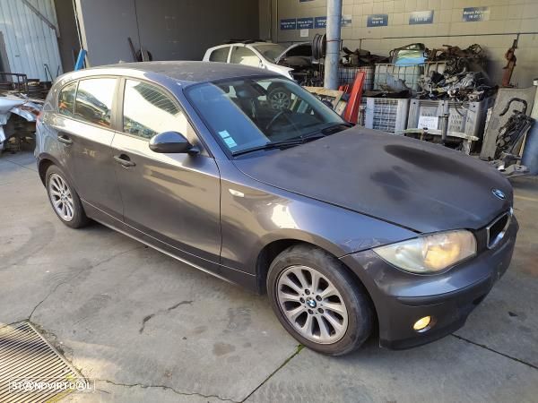 Embaladeira Dta Plastico Bmw 1 (E87) - 1