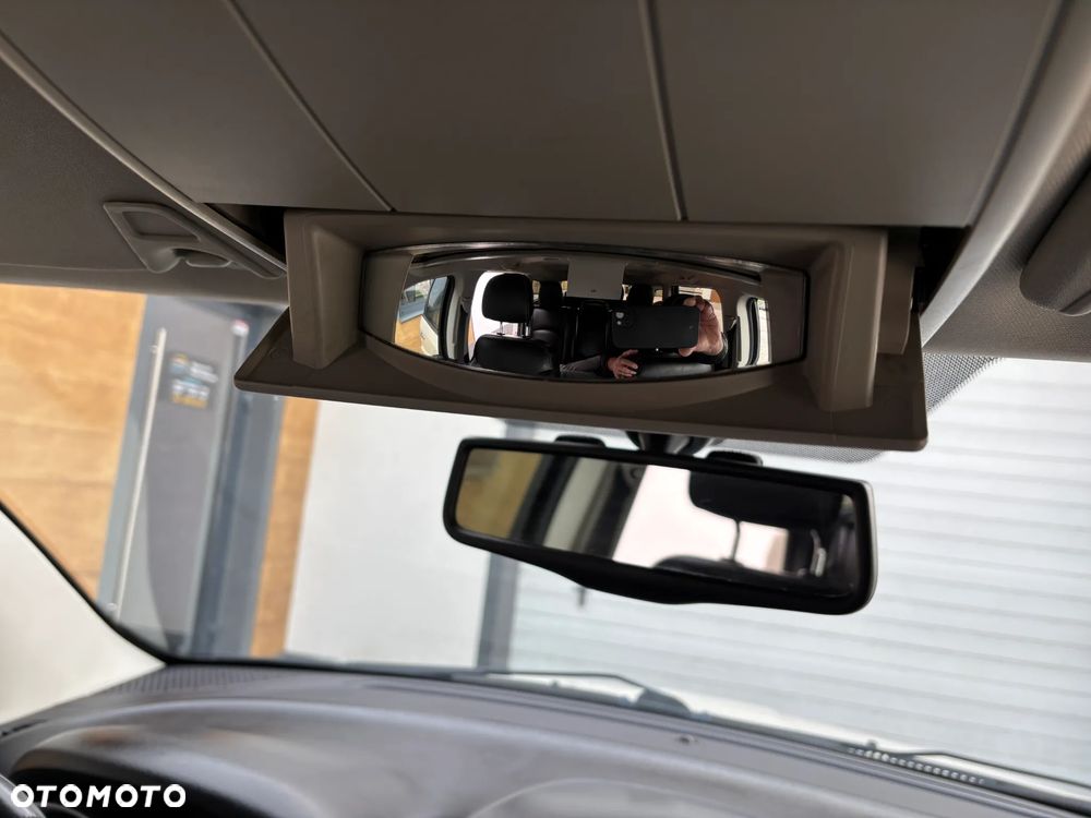 Fiat Freemont 2.0 Multijet 16V DPF Automatik Allrad Lounge - 24