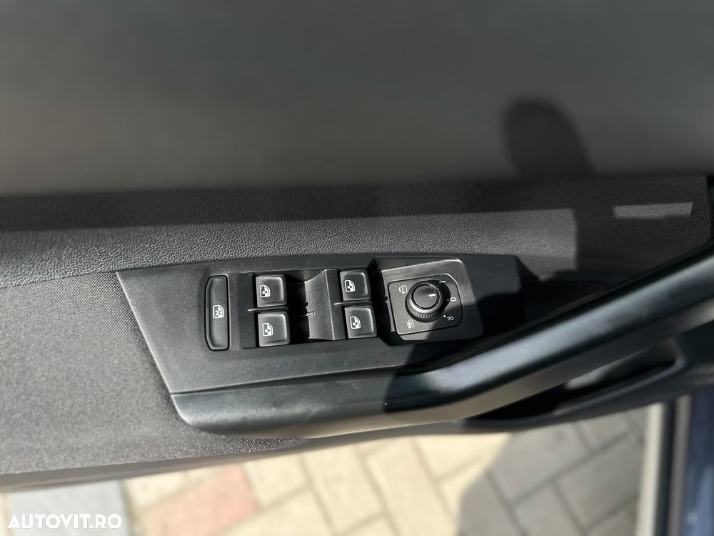 Volkswagen Taigo 1.5 TSI DSG Style - 31