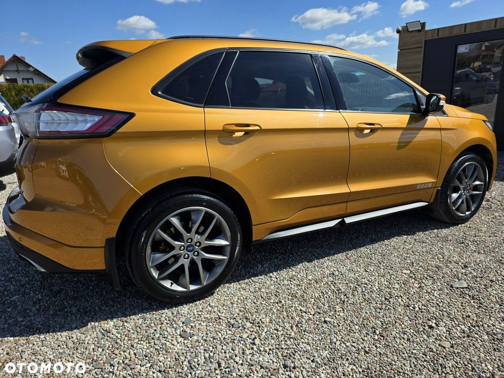 Ford Edge 2.0 TDCi 4x4 ST-LINE - 38