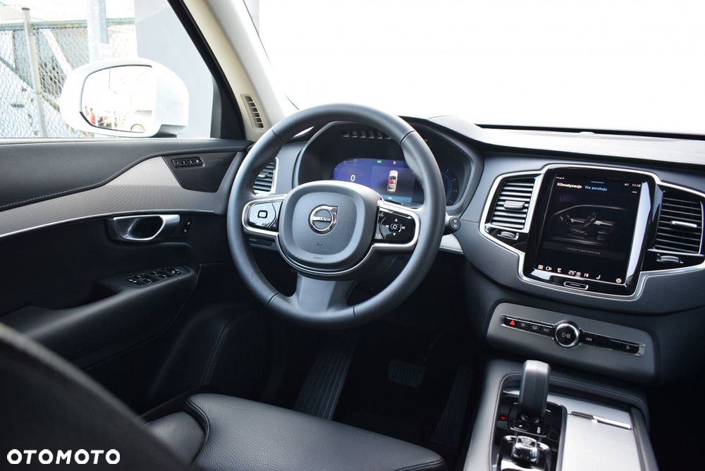 Volvo XC 90 - 11