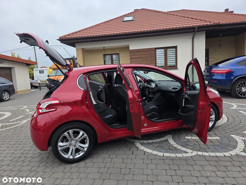 Peugeot 208 1.6 VTi Allure - 20