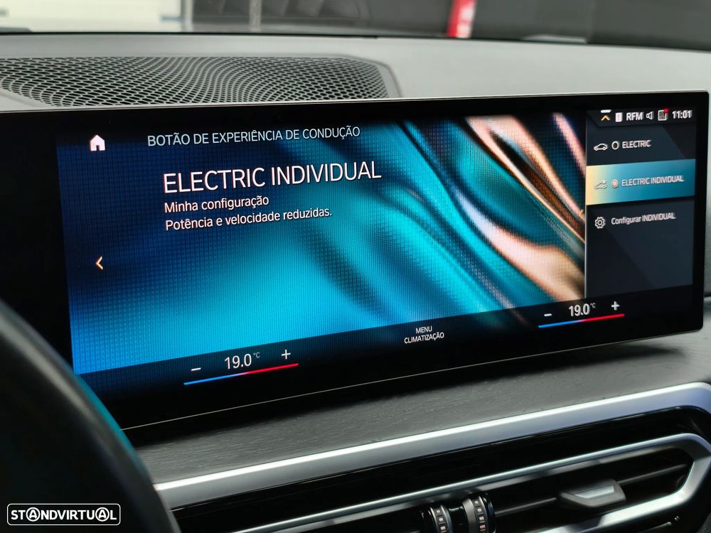 BMW 320 e Pack Desportivo M Auto - 45