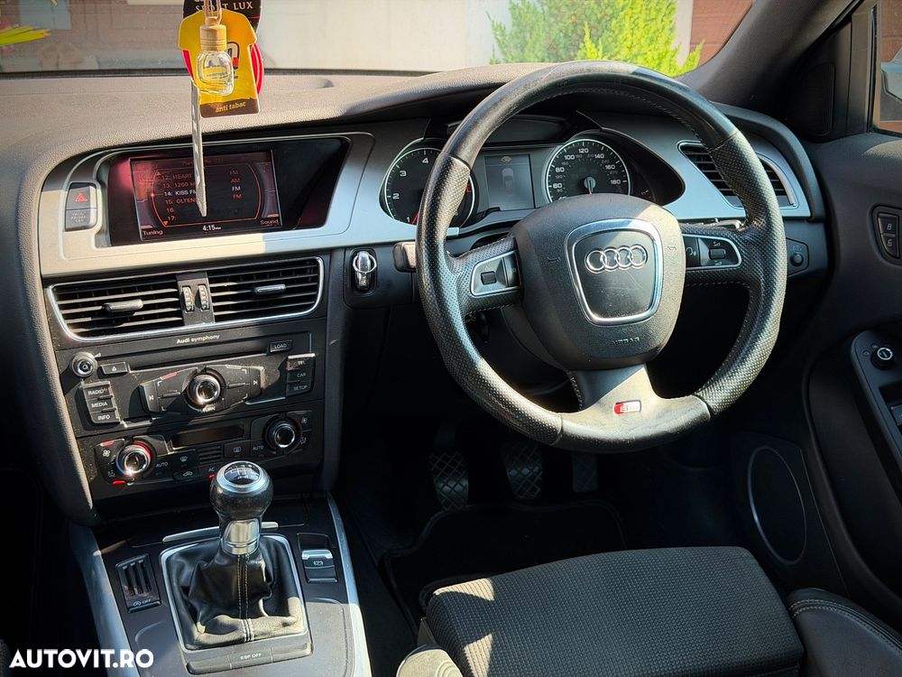 Audi A4 Limuzina 2.0 TDI DPF S line Sportpaket (plus) - 24