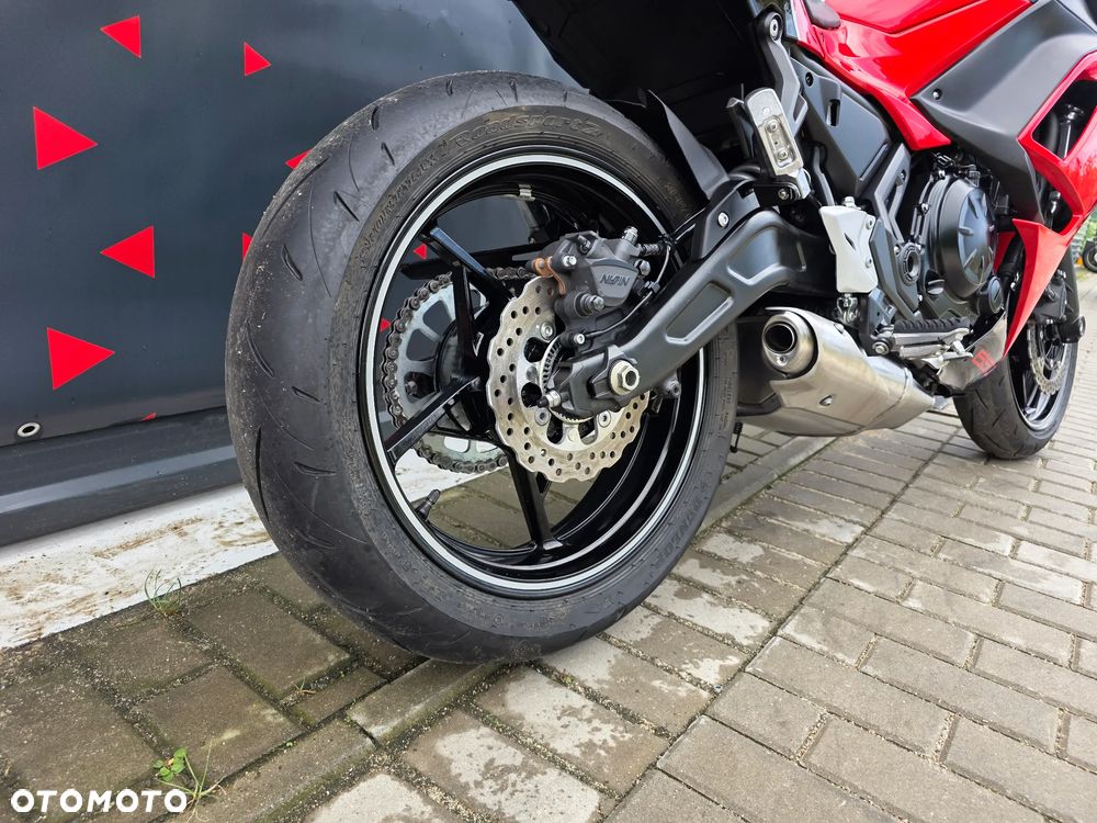 Kawasaki Ninja - 21