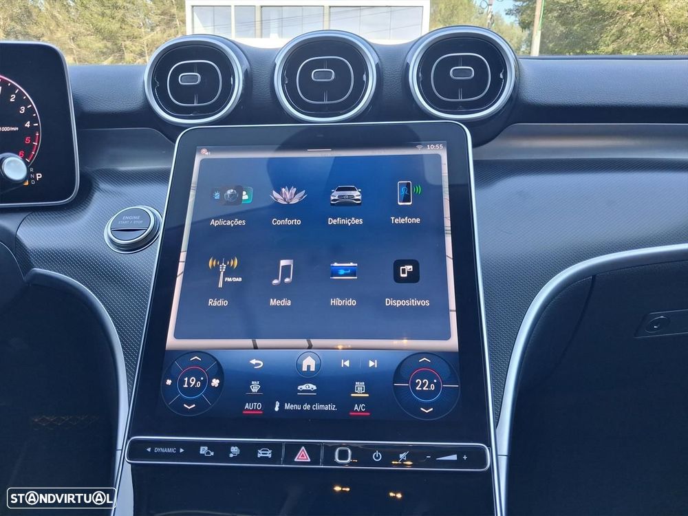 Mercedes-Benz C 300 e Avantgarde - 19