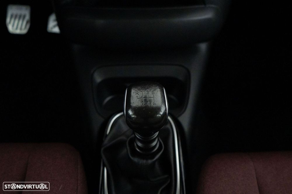 Citroën C4 Cactus 1.2 PureTech Shine - 24