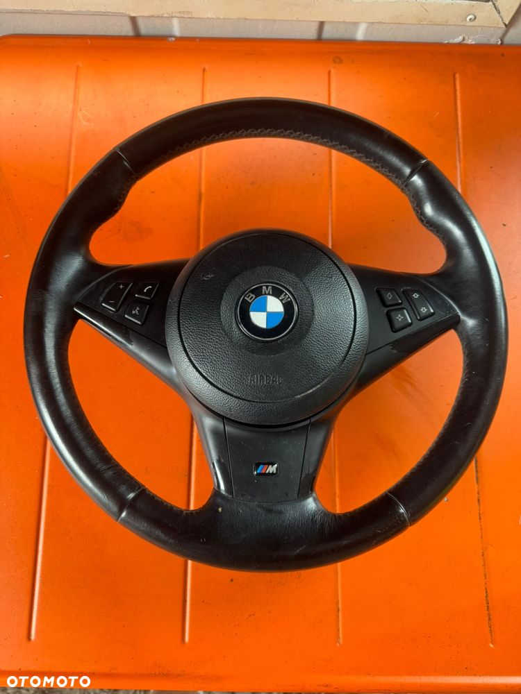 BMW - E61 - KIEROWNICA - LIFT - M PAKIET - START/STOP - ORYGINAŁ - 8