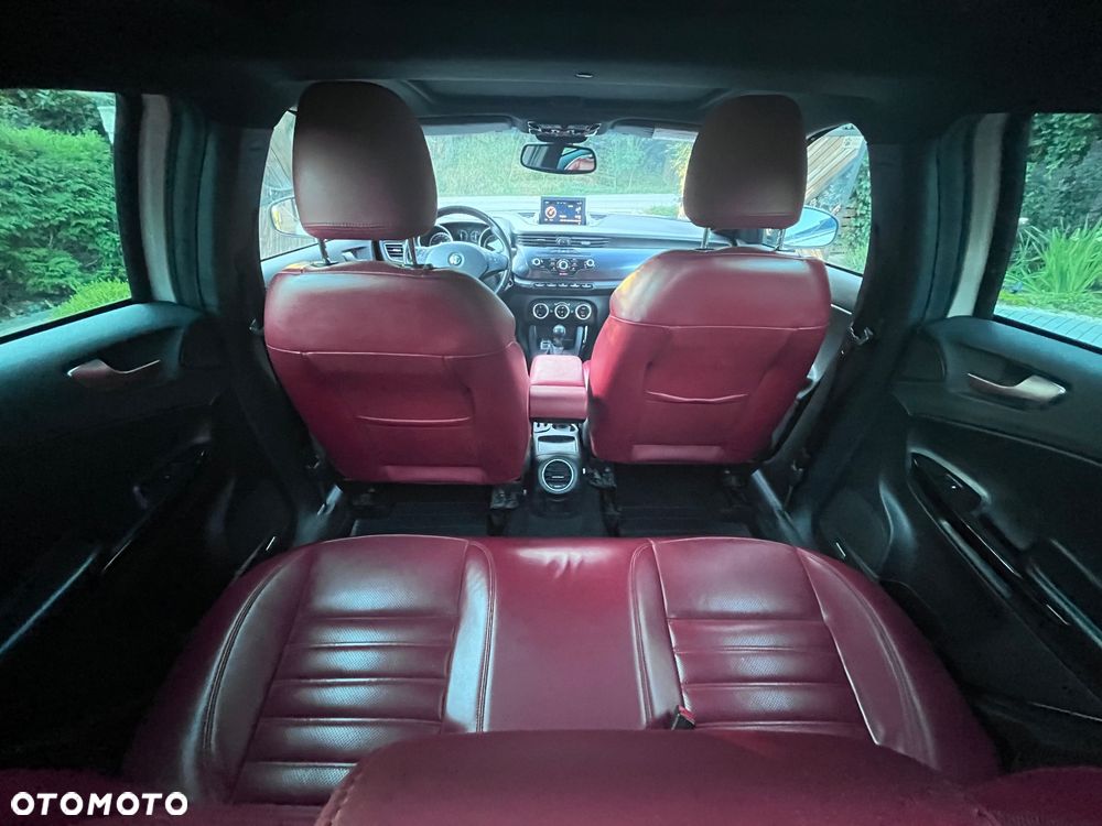 Alfa Romeo Giulietta 1.4 TB MultiAir Distinctive TCT - 13