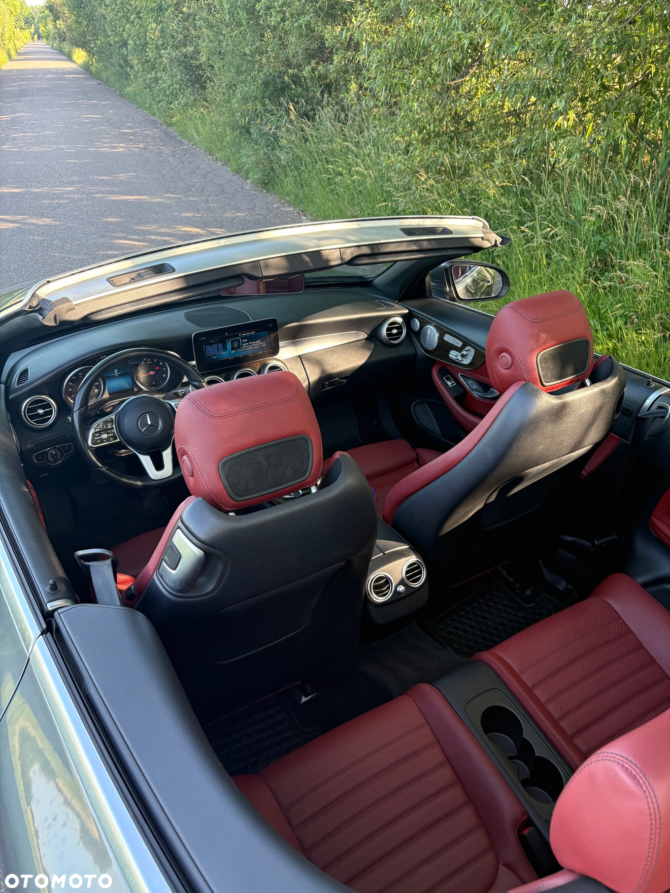 Mercedes-Benz Klasa C 300 Cabrio 9G-TRONIC AMG Line - 9