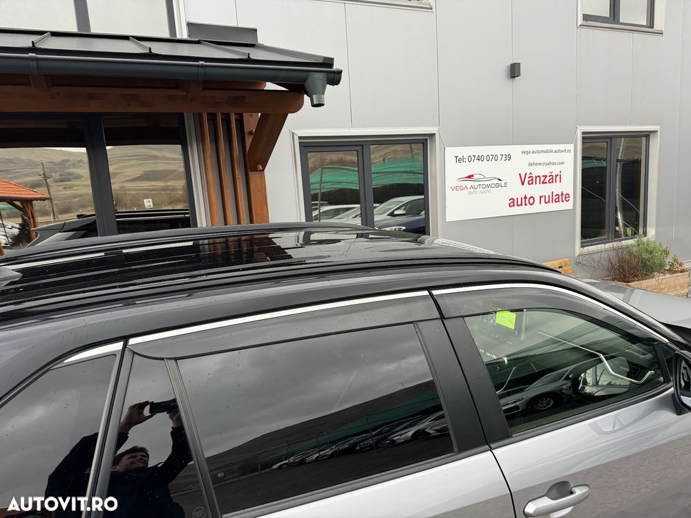Toyota RAV4 2.5 4x4 Hybrid Team Deutschland - 22