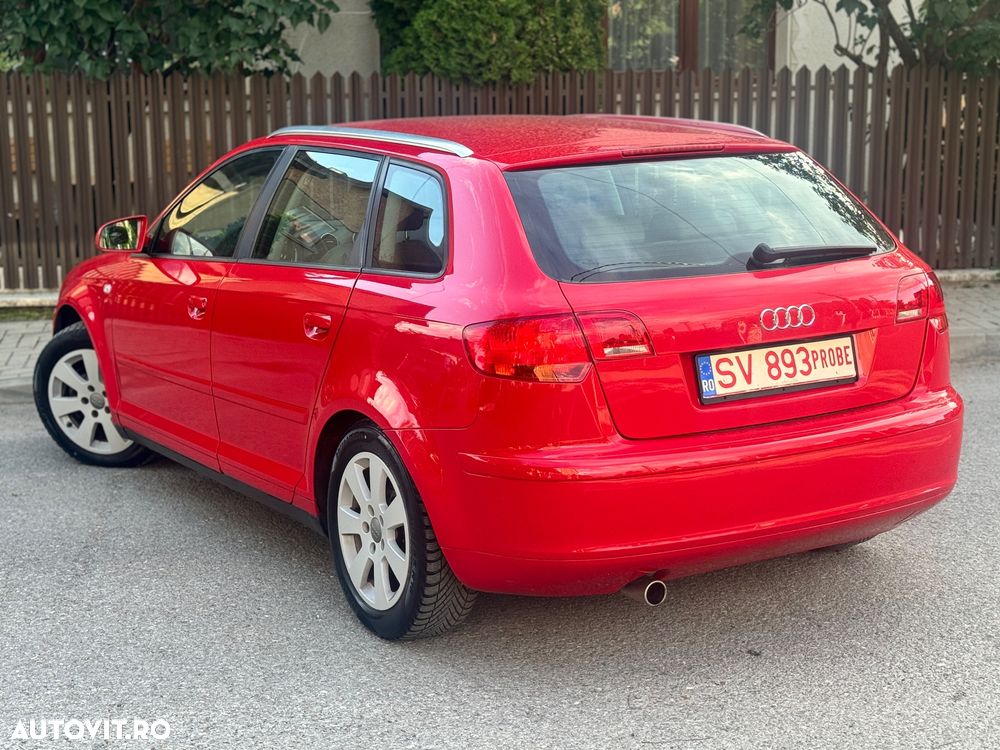 Audi A3 1.6 FSI Attraction - 2