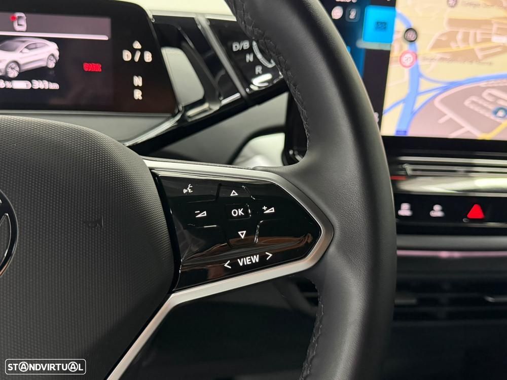 VW ID.5 52 kWh Pure Urban - 17