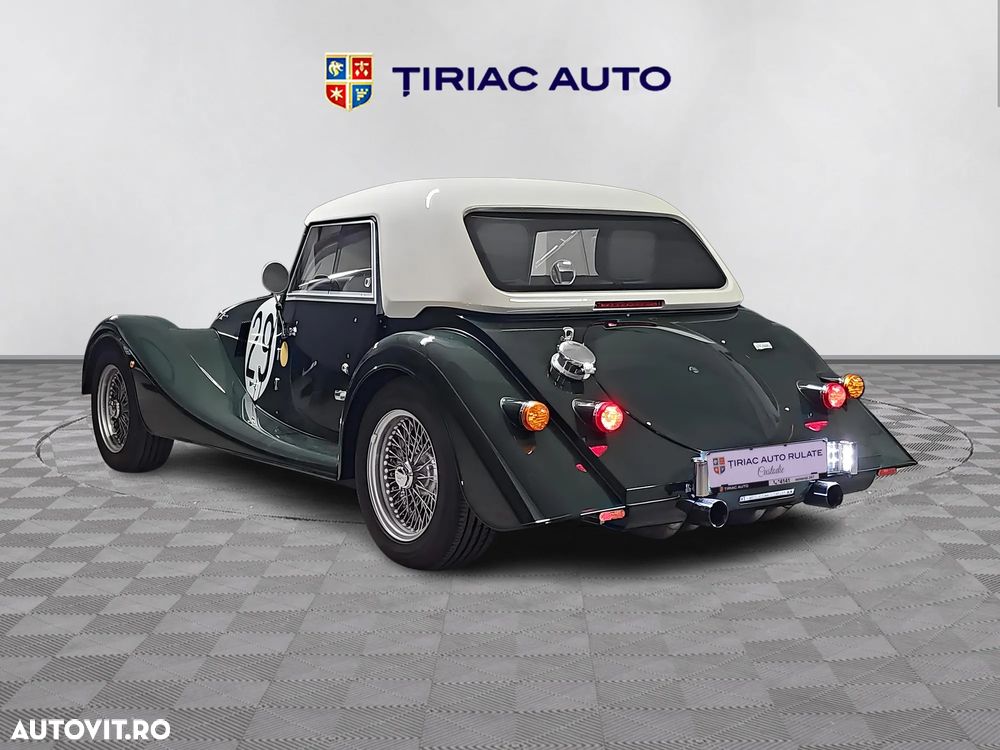 Morgan Plus 4 - 4