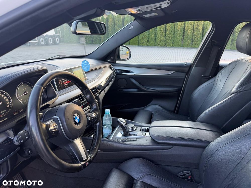BMW X6 xDrive40d - 11