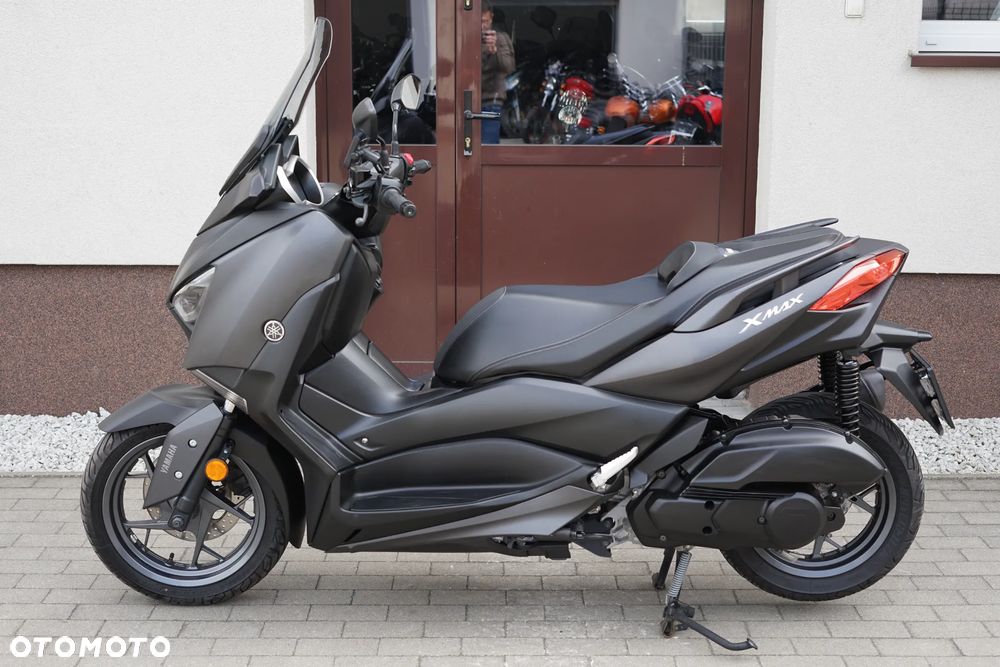 Yamaha X-max - 19