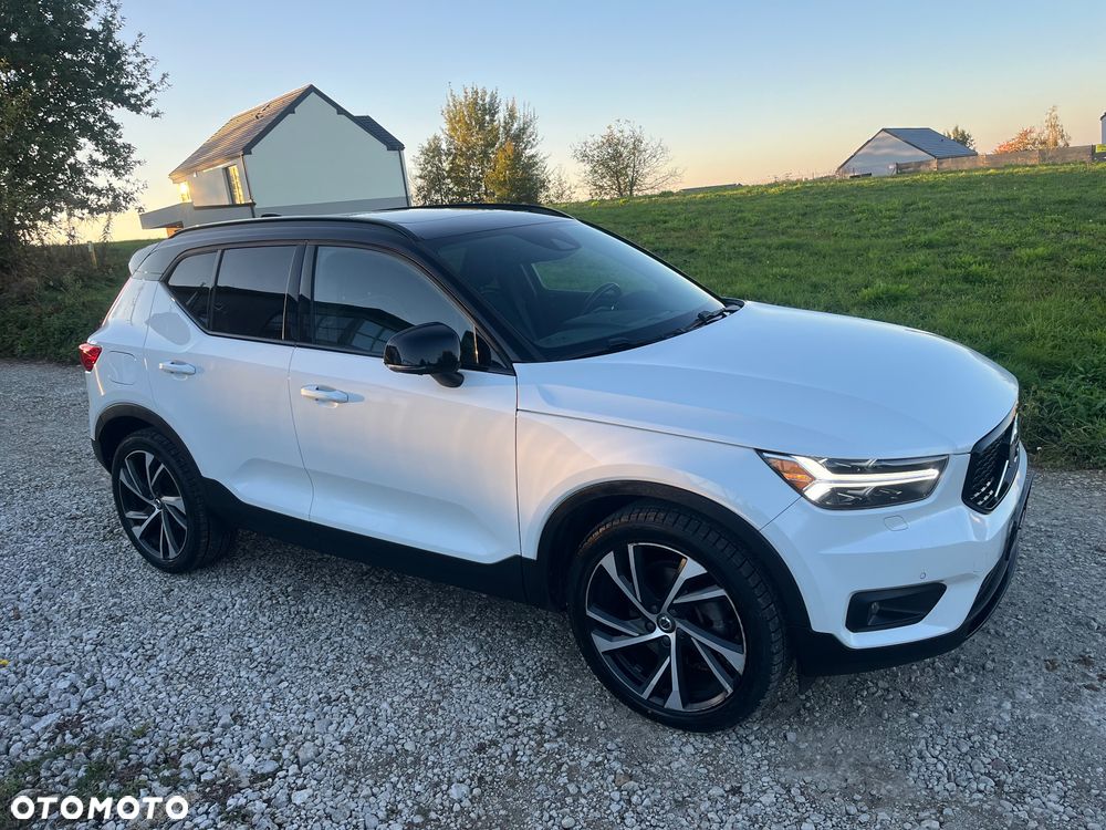 Volvo XC 40 - 22