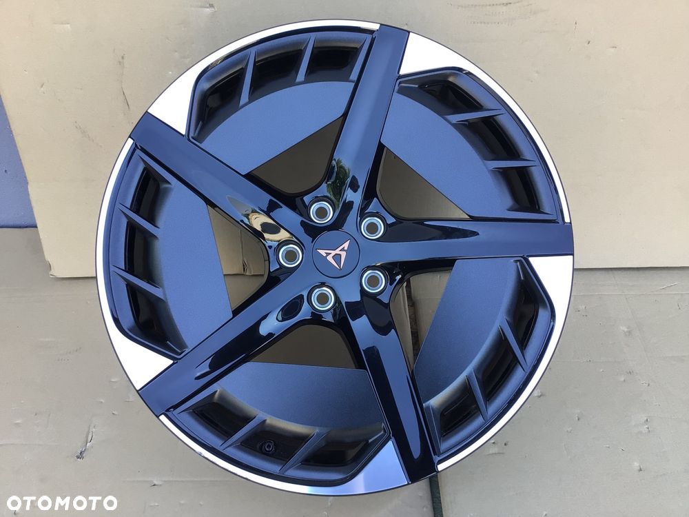 Felga Aluminiowa 1szt Seat Cupra 7.5Jx20 et44 5x112