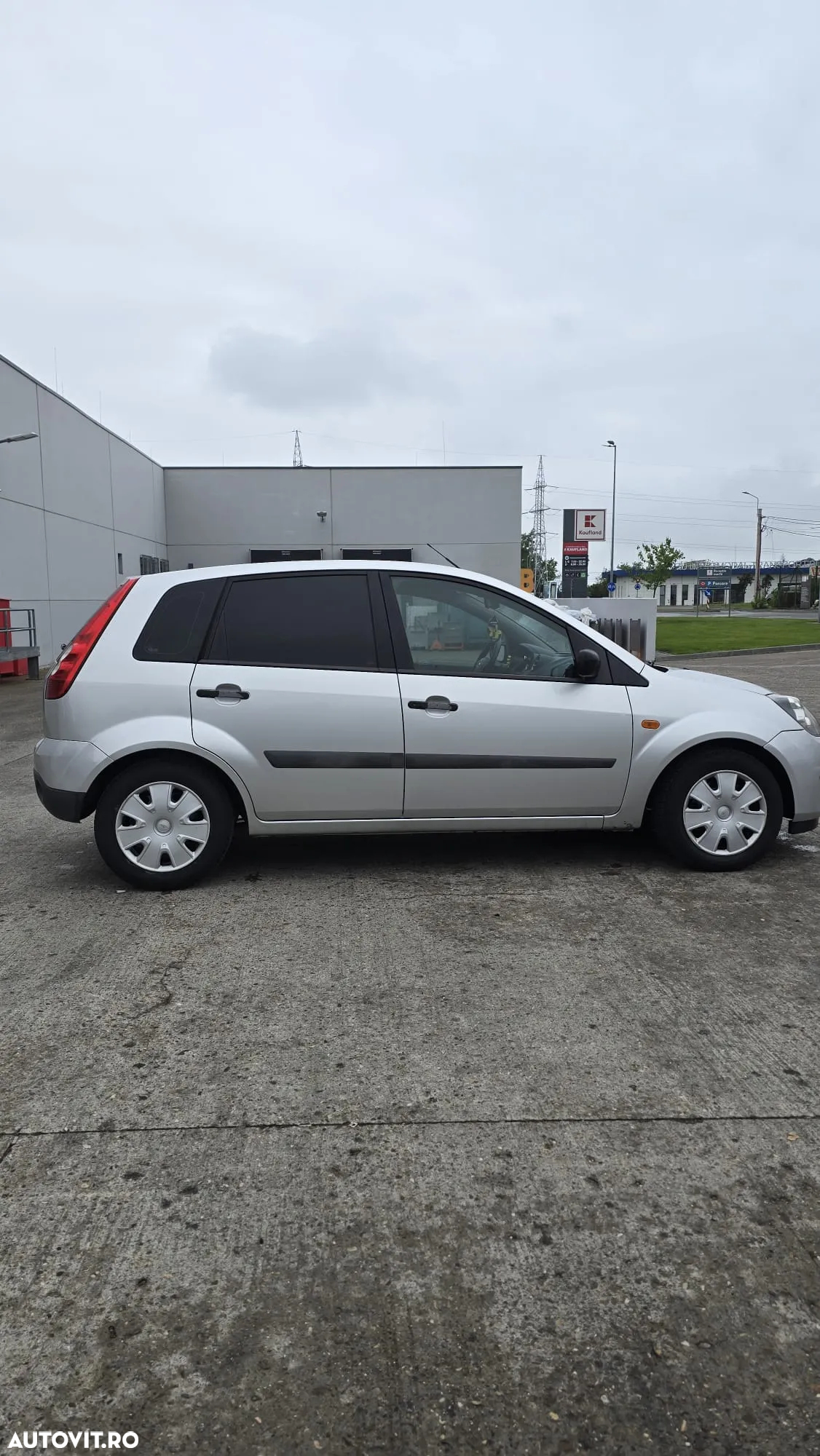 Ford Fiesta - 3