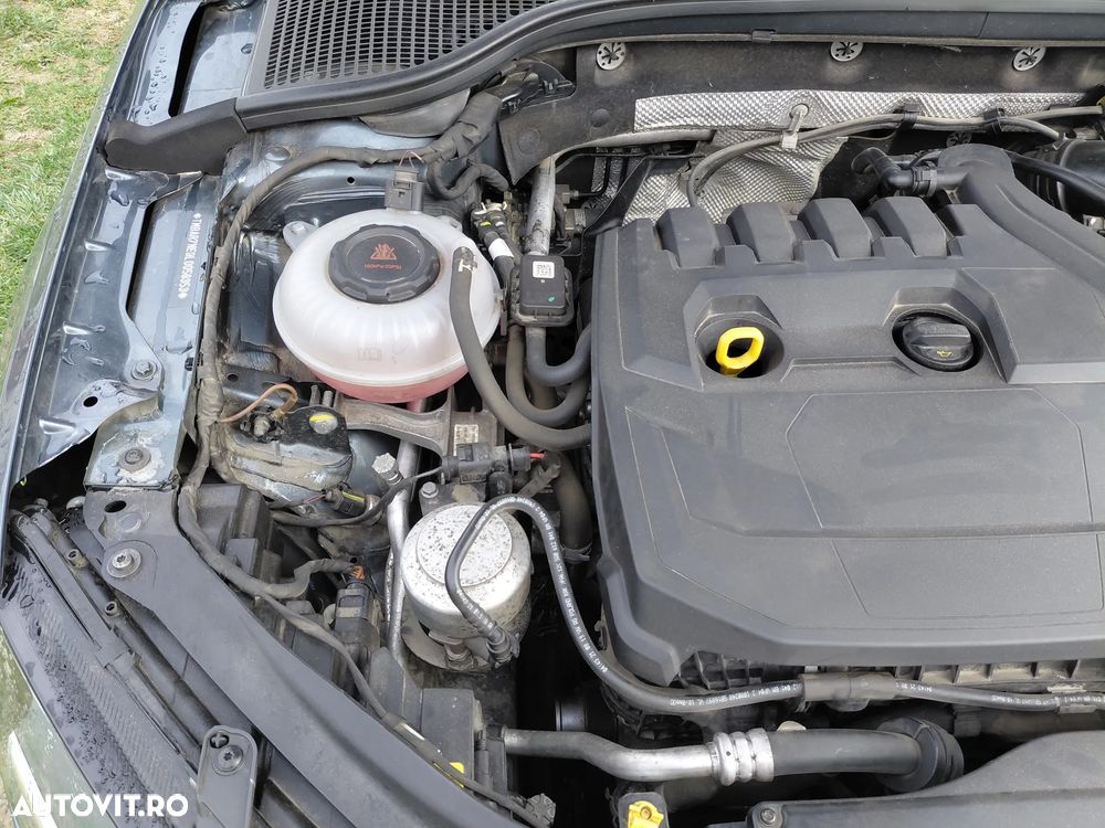 Skoda Octavia 1.5 TSI DSG Style - 3