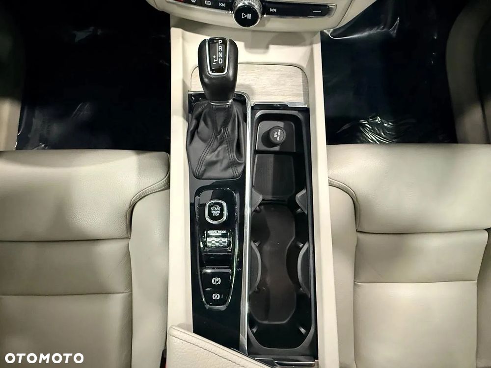 Volvo XC 60 T5 GPF AWD Inscription - 20