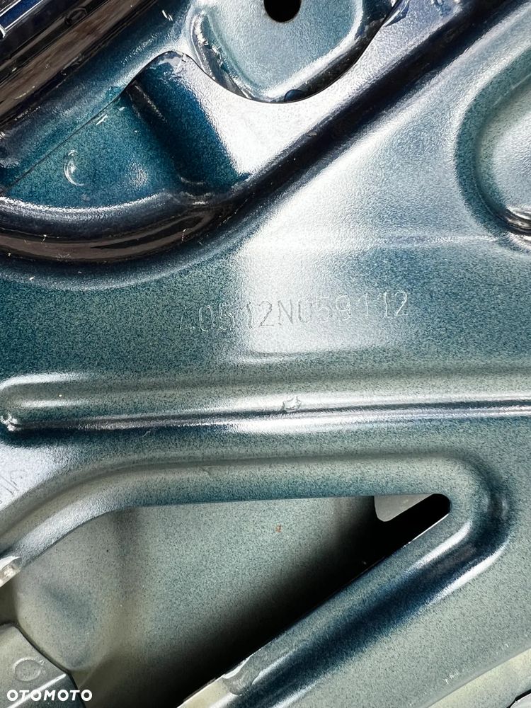 Poszycie klapy tylnej BMW G02 X4 40512N059112 niebieskie - 5