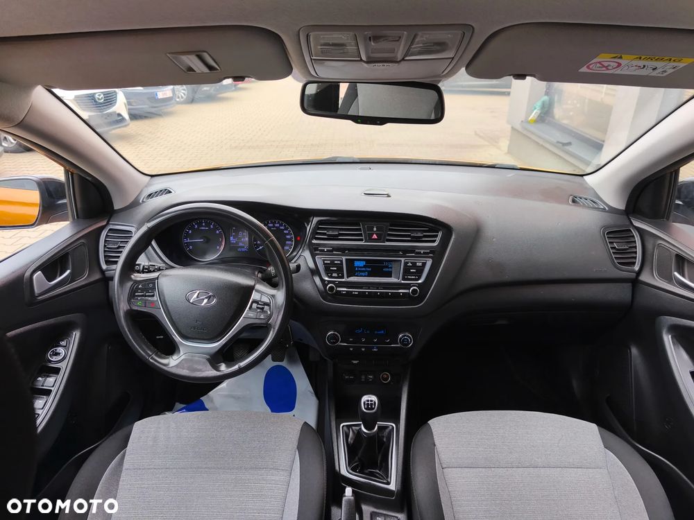 Hyundai i20 1.2 GO - 6