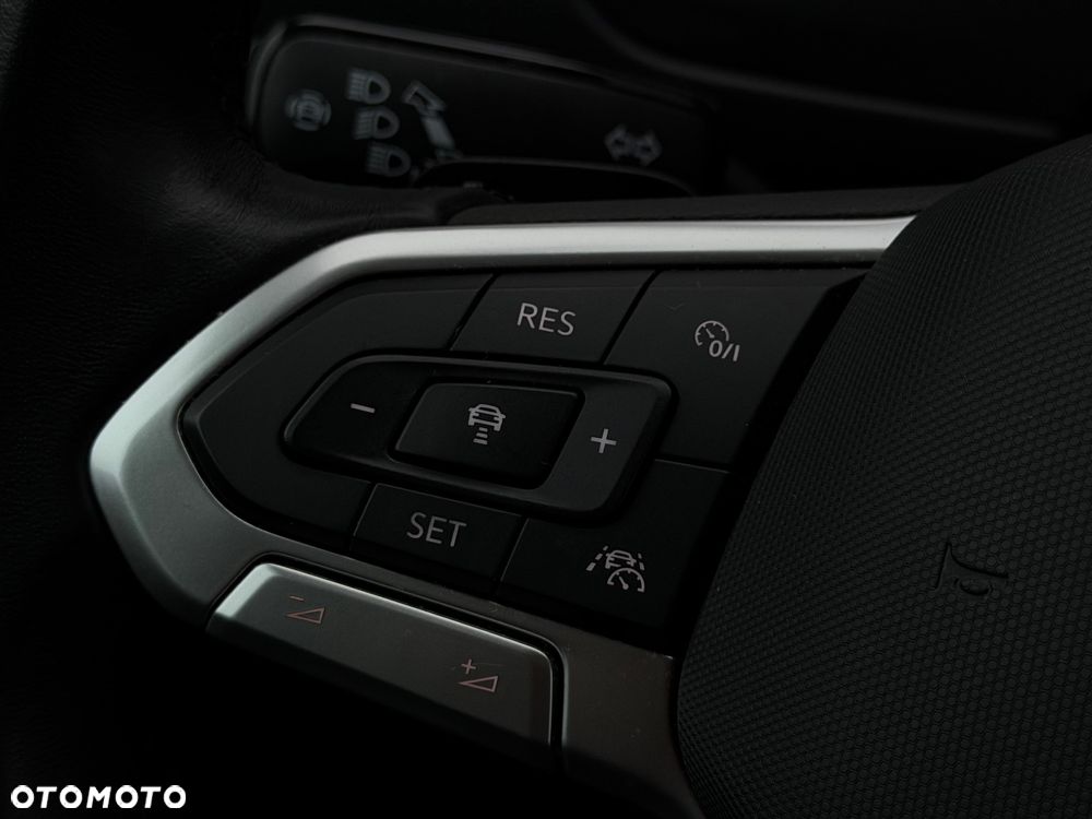 Volkswagen Tiguan 2.0 TDI SCR DSG Elegance - 20