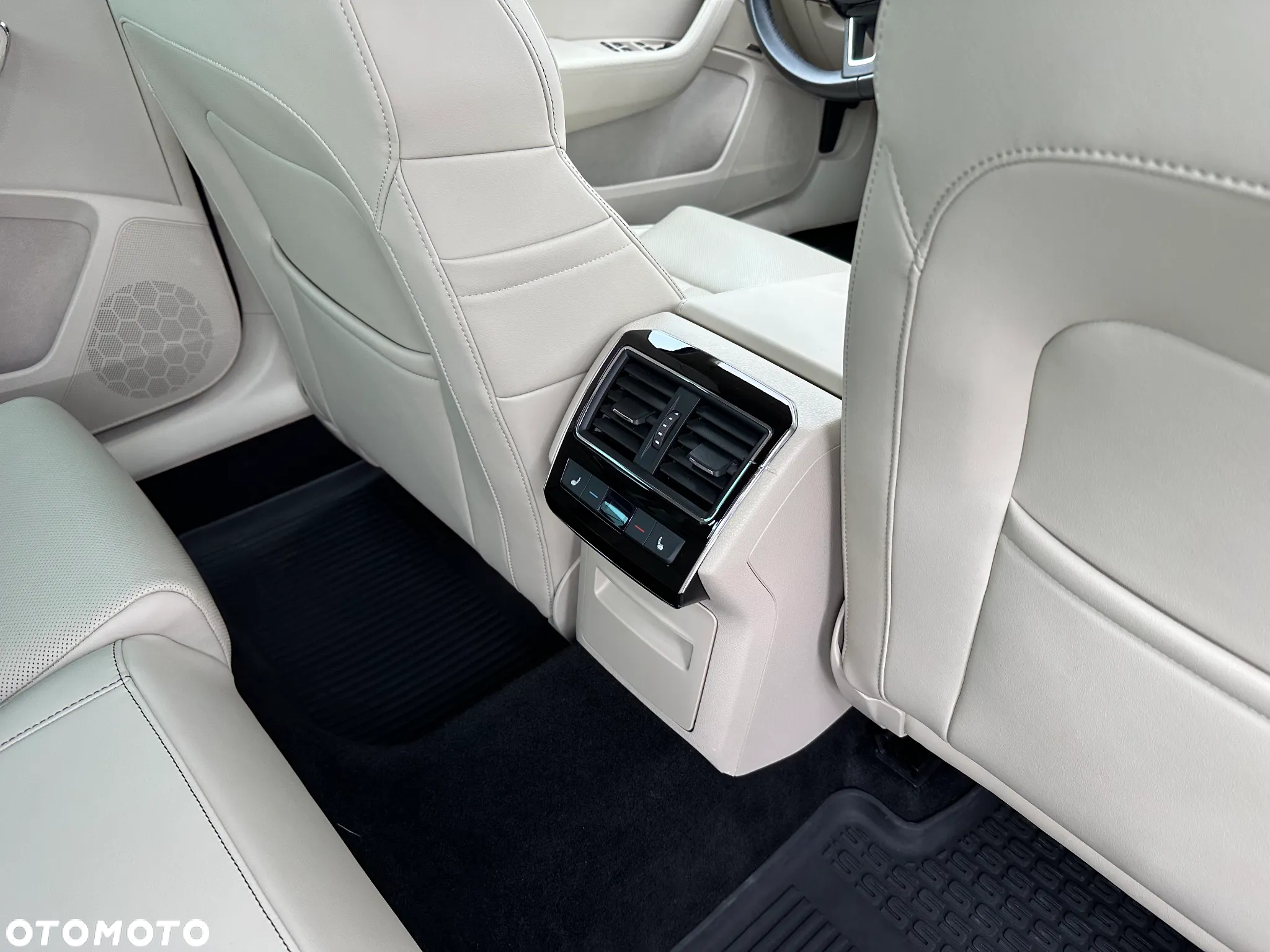 Skoda Superb 2.0 TSI 4x4 Ambition DSG - 9