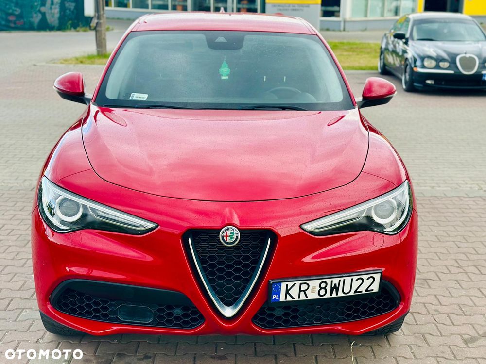 Alfa Romeo Stelvio - 3