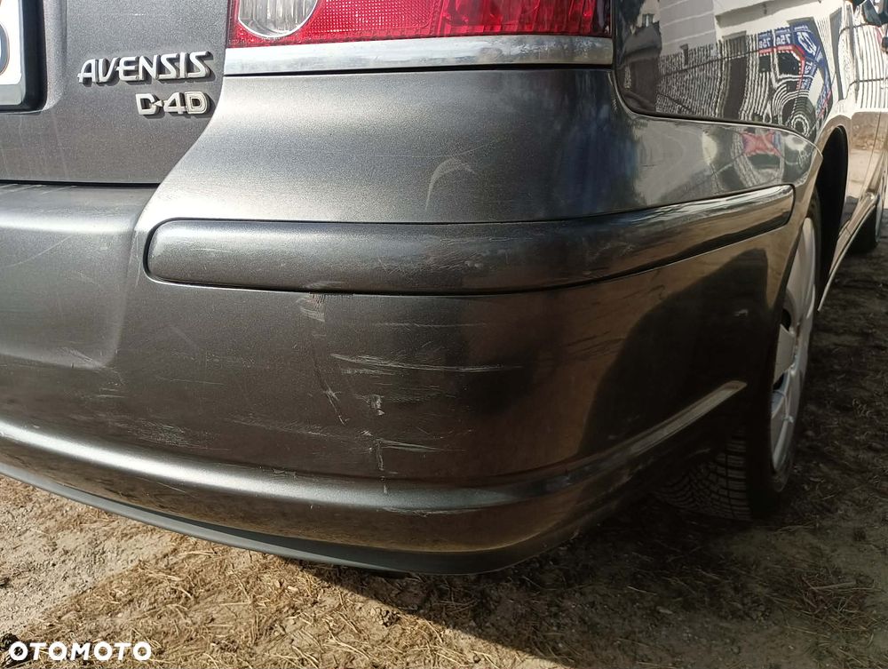 Toyota Avensis 2.0 D-4D Sol - 16
