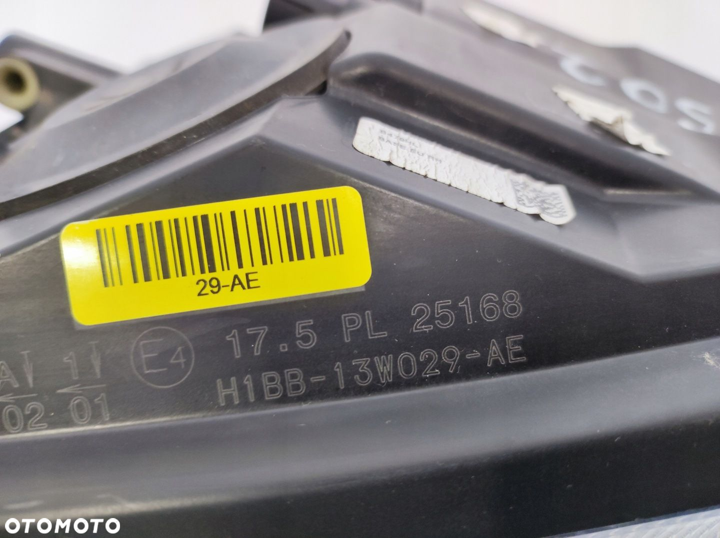 LAMPA PRZÓD PRZEDNIA PRAWA FORD FIESTA MK8 H1BB-13W029-AE EUROPA - 5