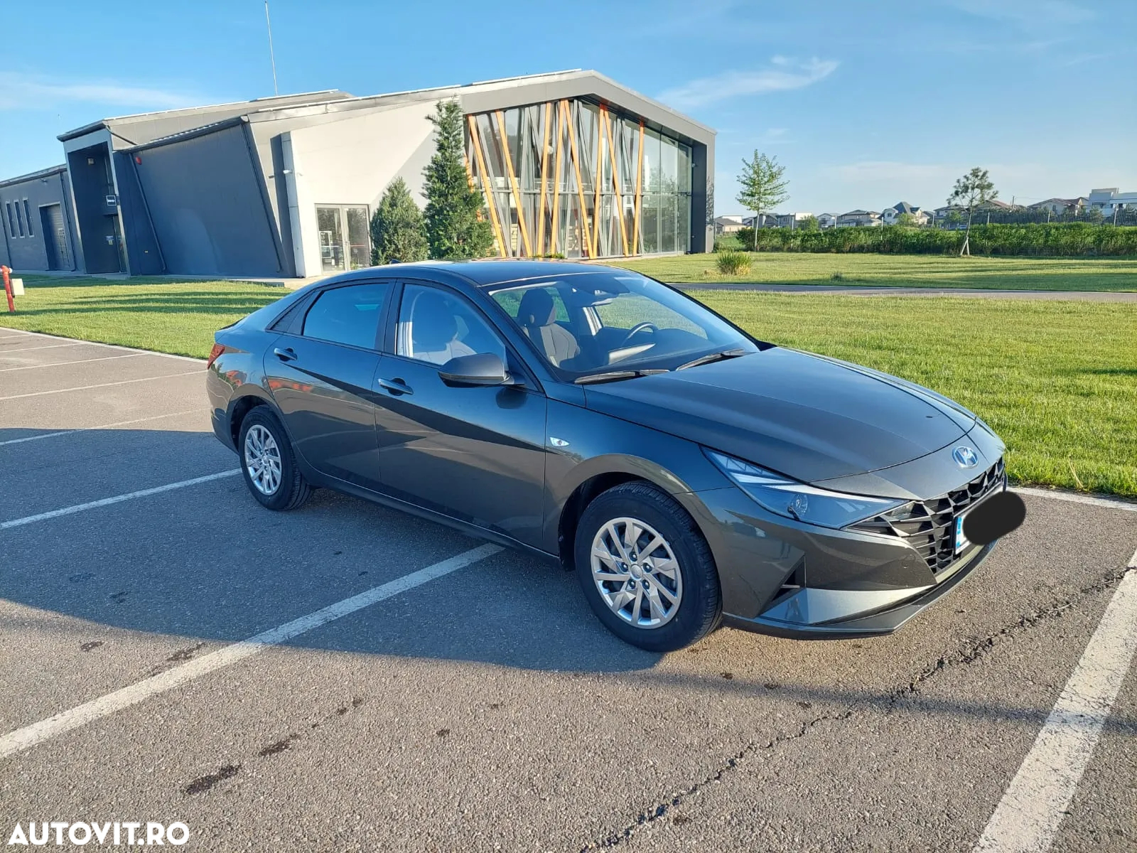 Hyundai Elantra 1.6 l 123 CP 6MT Comfort - 2