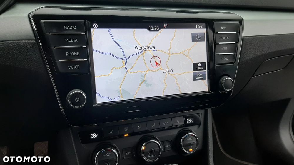 Skoda Superb 1.4 TSI ACT DSG Active - 9