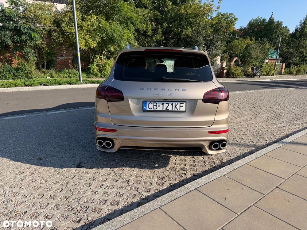 Porsche Cayenne S Diesel - 4