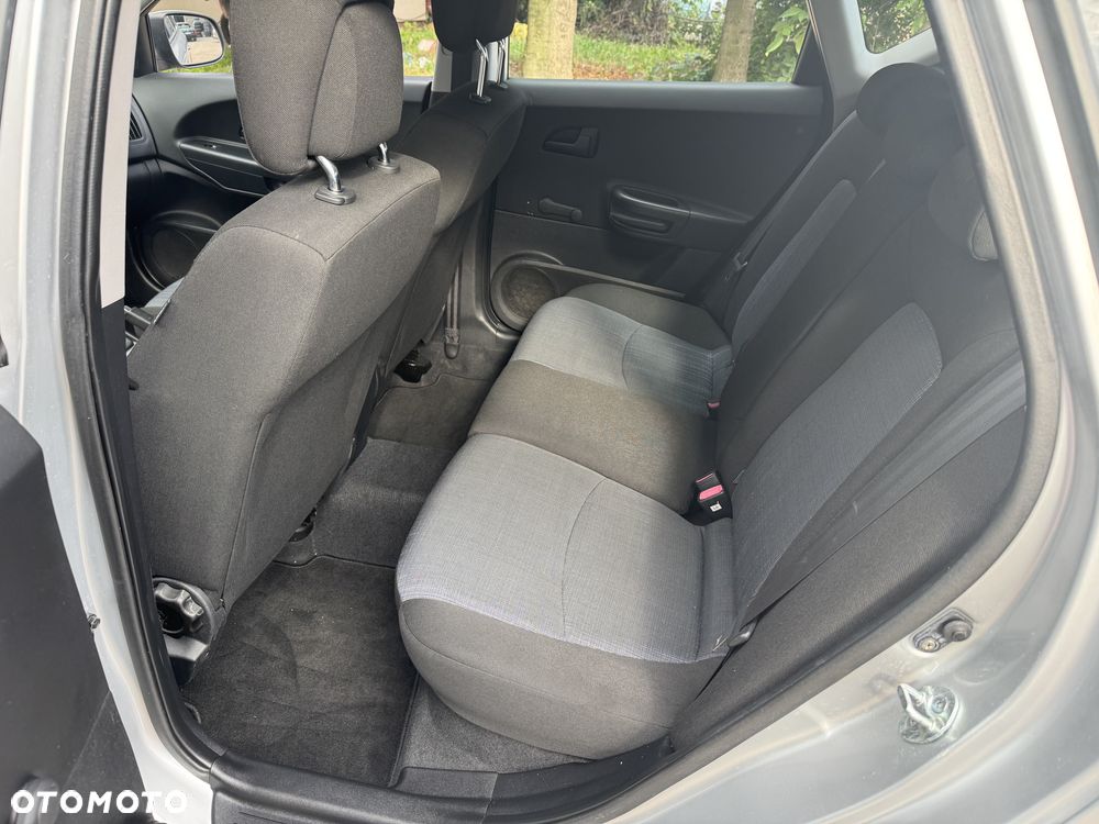 Kia Ceed 1.4 CVVT Attract - 11