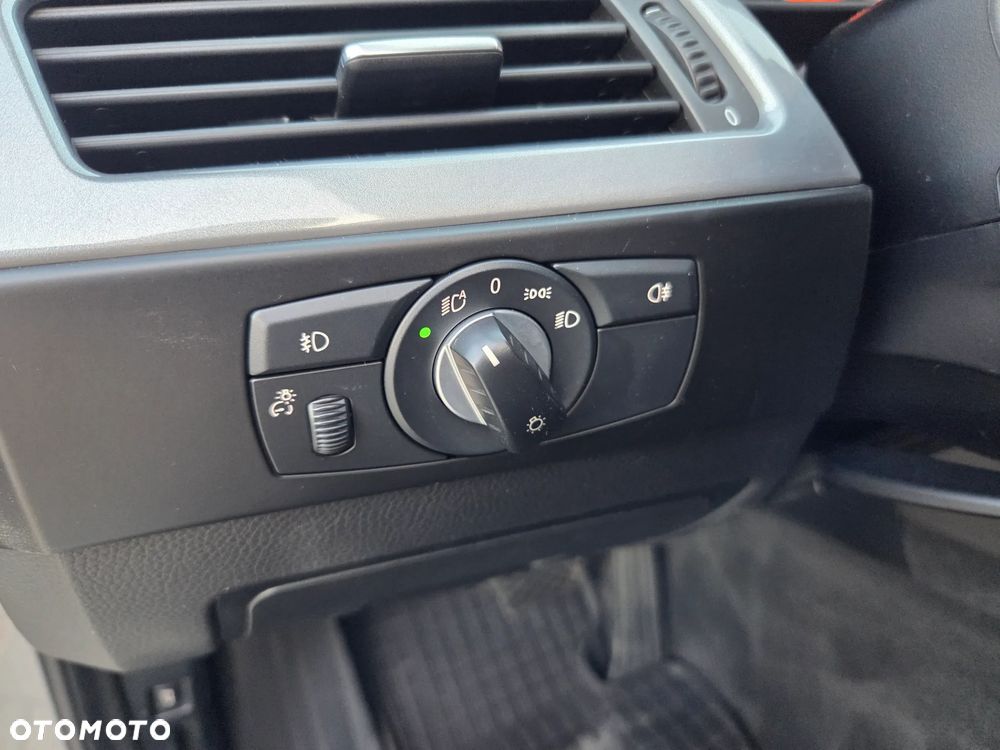 BMW Seria 5 520d Edition Lifestyle - 38