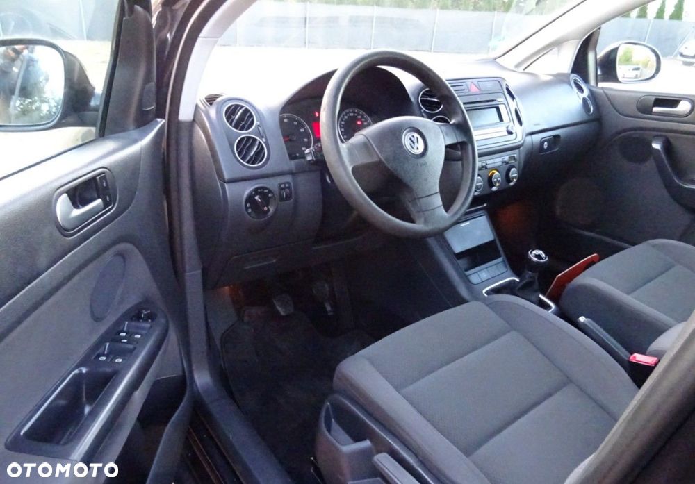 Volkswagen Golf Plus - 16