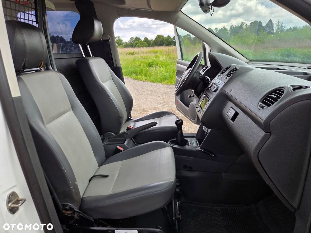Volkswagen Caddy - 14