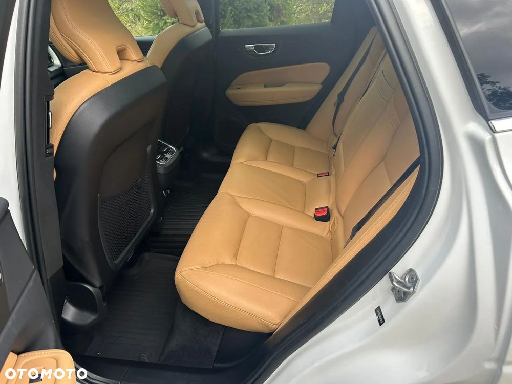 Volvo XC 60 T6 AWD Inscription - 9