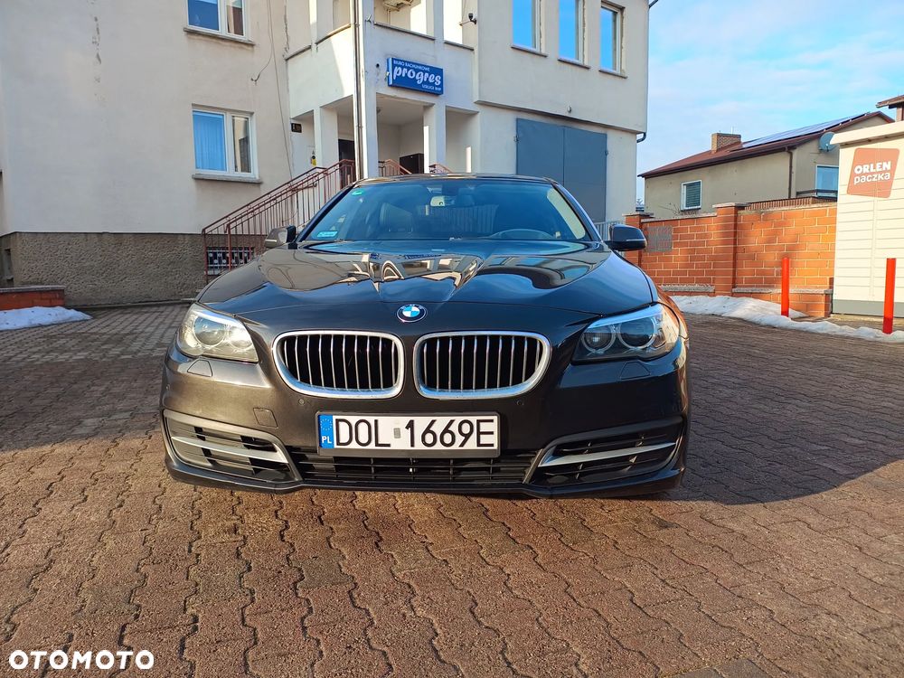 BMW Seria 5 518d - 2