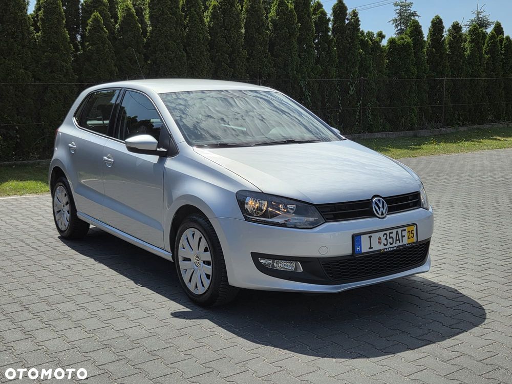 Volkswagen Polo - 2
