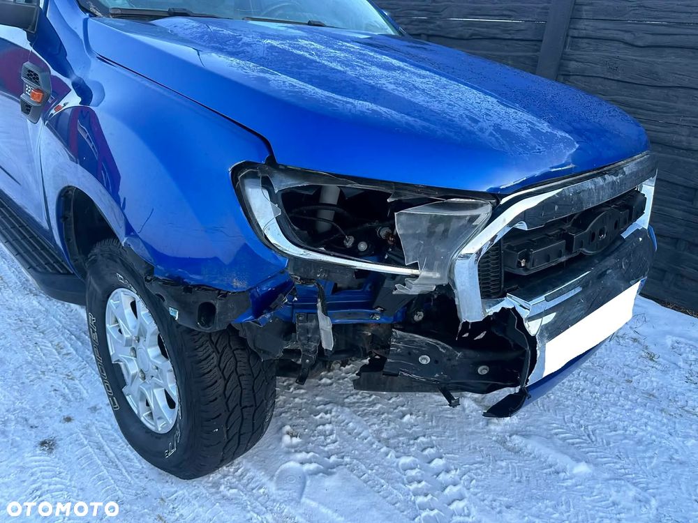 Ford Ranger XLT - 30