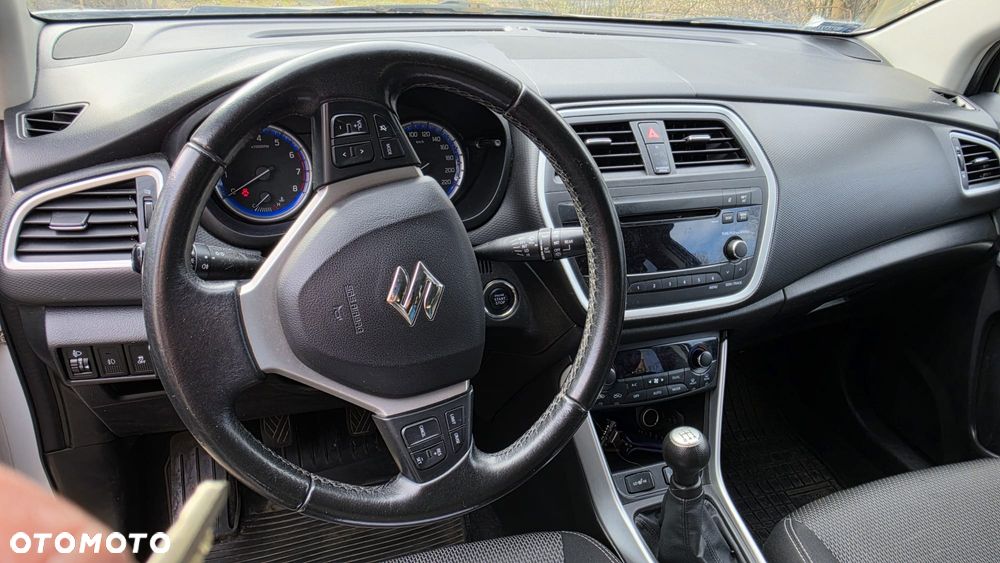 Suzuki SX4 1.6 Comfort - 2